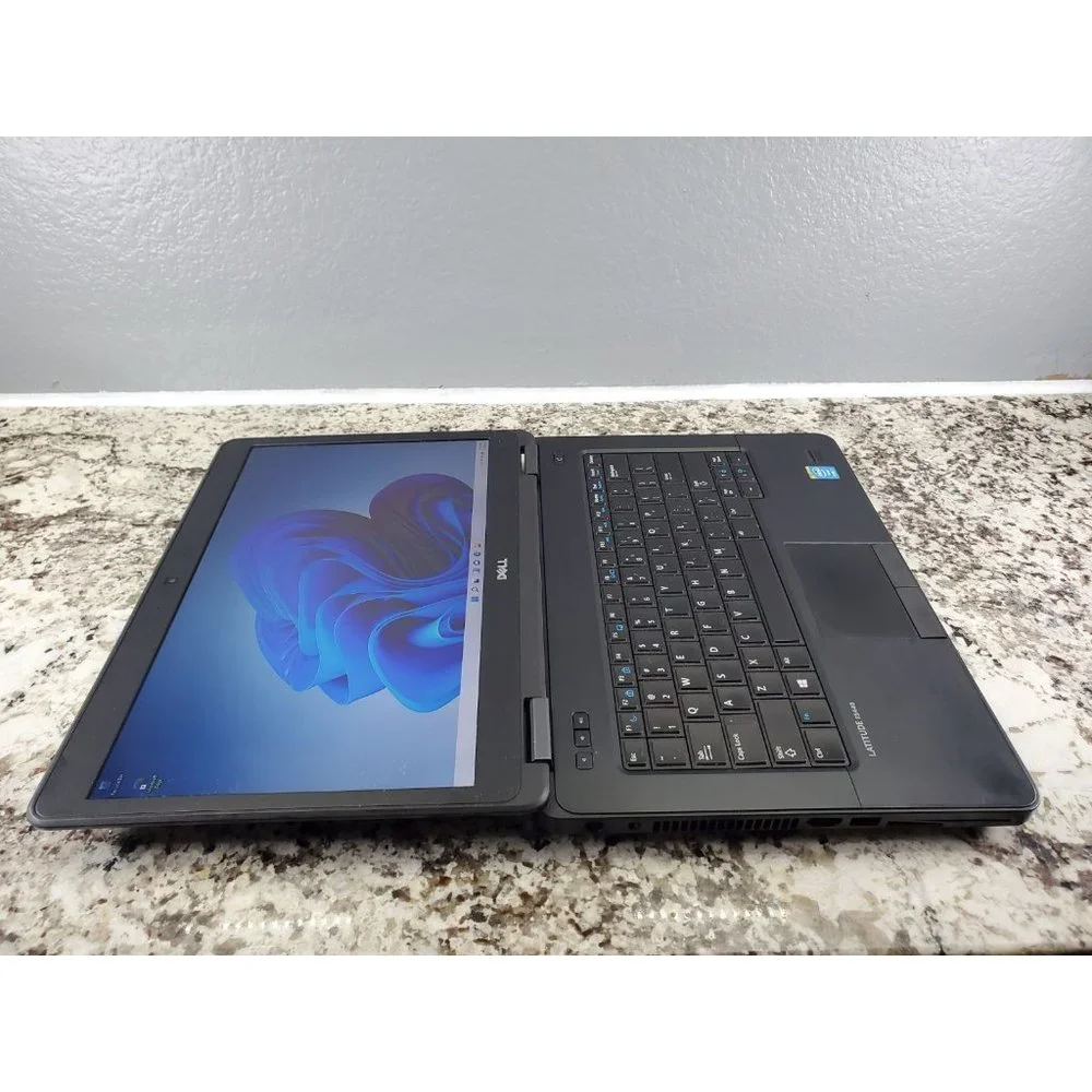 Dell Latitude 14